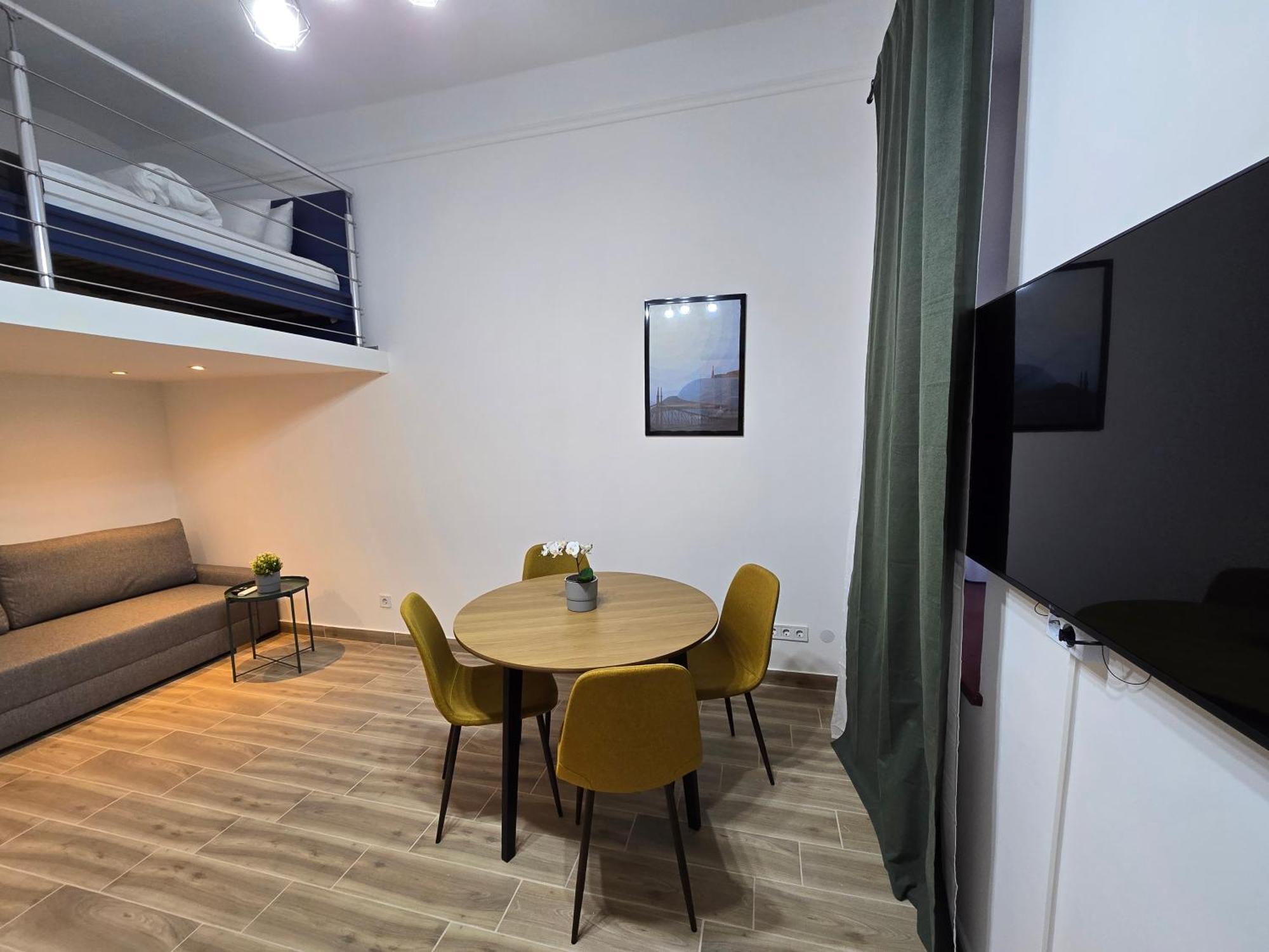 Primavera - New In The Heart Of * Budapeszt
